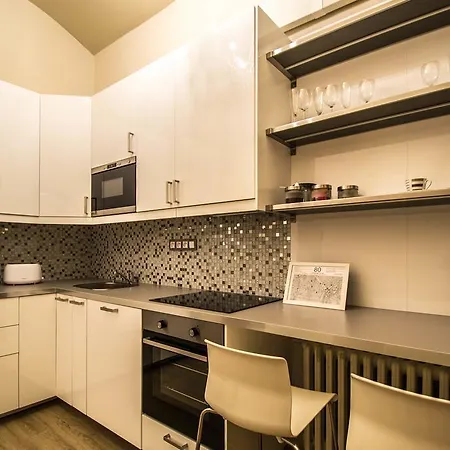 4bdr Historical Spirit By Ruterra * Prague