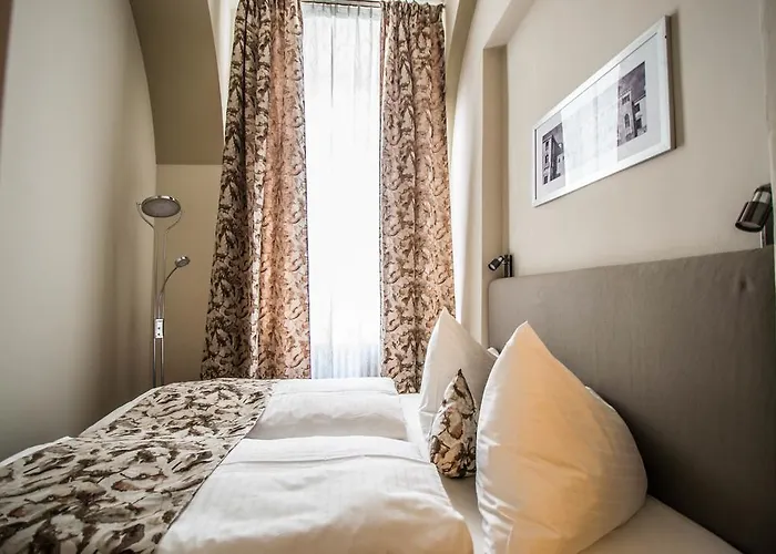 Apartament 4bdr Historical Spirit By Ruterra Praga