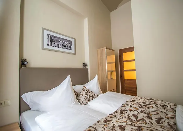 4bdr Historical Spirit By Ruterra Apartament Praga