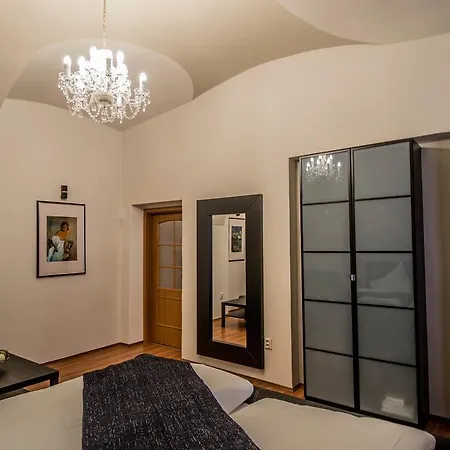 4bdr Historical Spirit By Ruterra Apartament