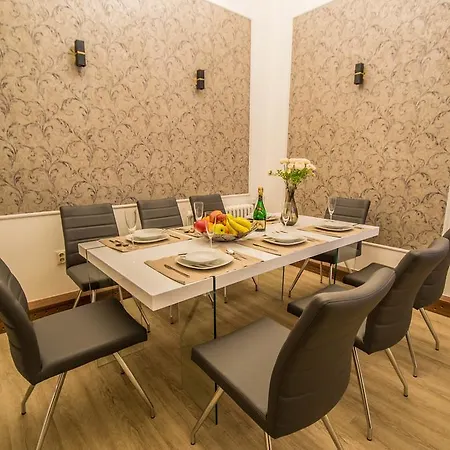 4bdr Historical Spirit By Ruterra Apartament